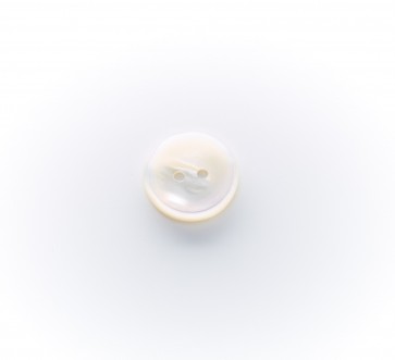 10mm PerlmutterknopfIa,Schüss2-lo,ws