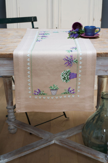 VER Bedruckter Läuferpackung Lavendel