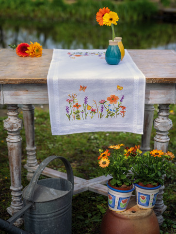 VER Bedruckter Läuferpackung Lavendel und Feldblumen